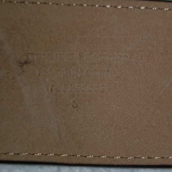 Halogen Snakeskin Style Belt - Picture 6 of 6